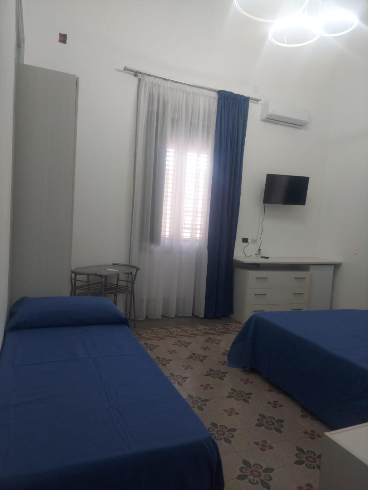Guest House Lamphotel Militello Palermo Dış mekan fotoğraf