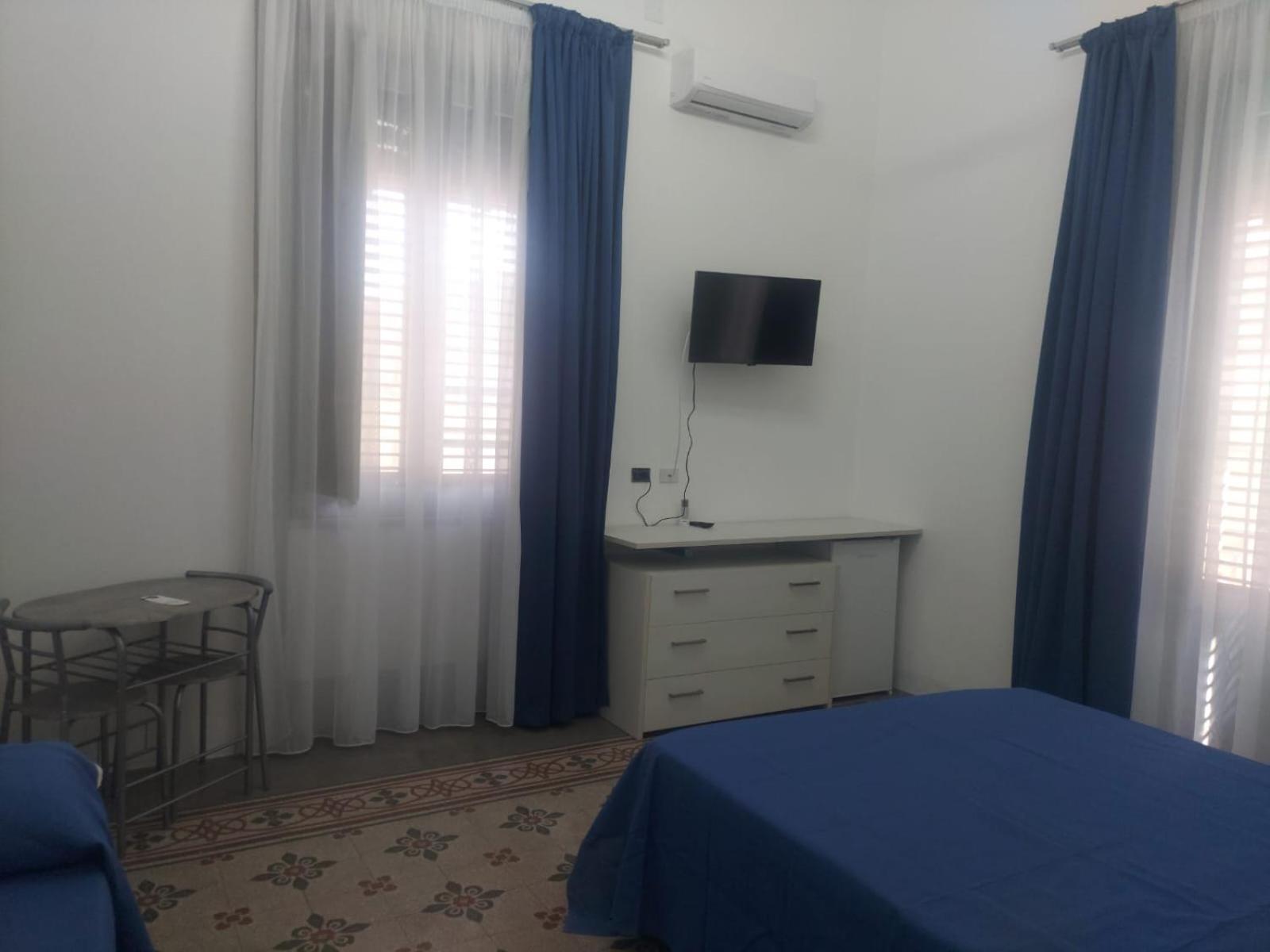 Guest House Lamphotel Militello Palermo Dış mekan fotoğraf